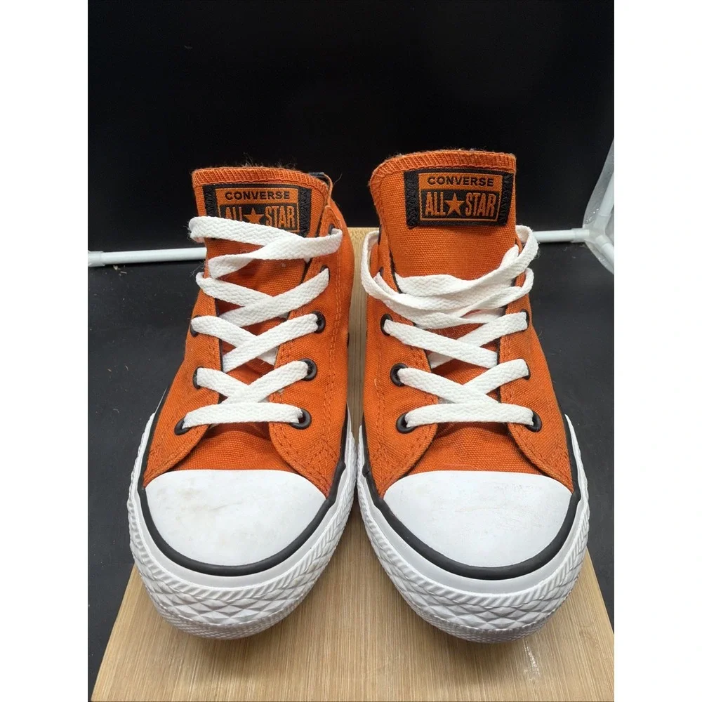 Converse Chuck Taylor All Star Shoes Junior SZ 4 Orange & Black Low Top Canvas